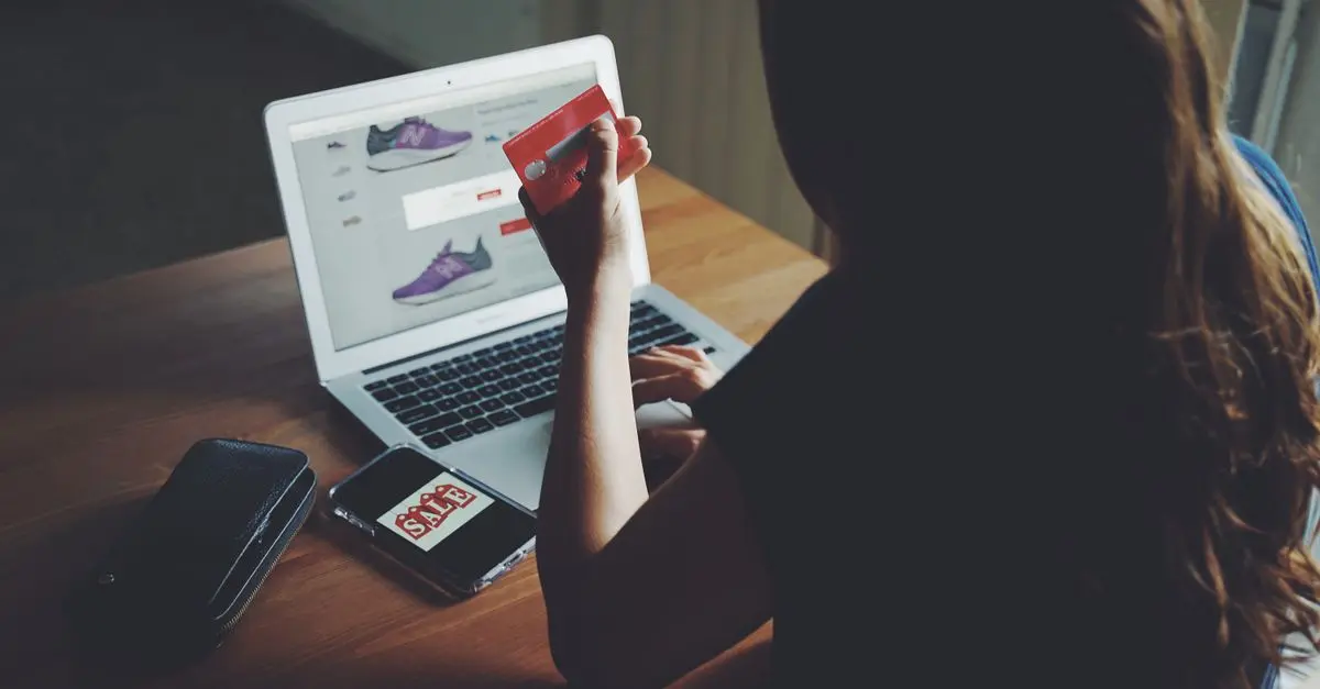 Comment économiser sur vos achats de technologie en ligne