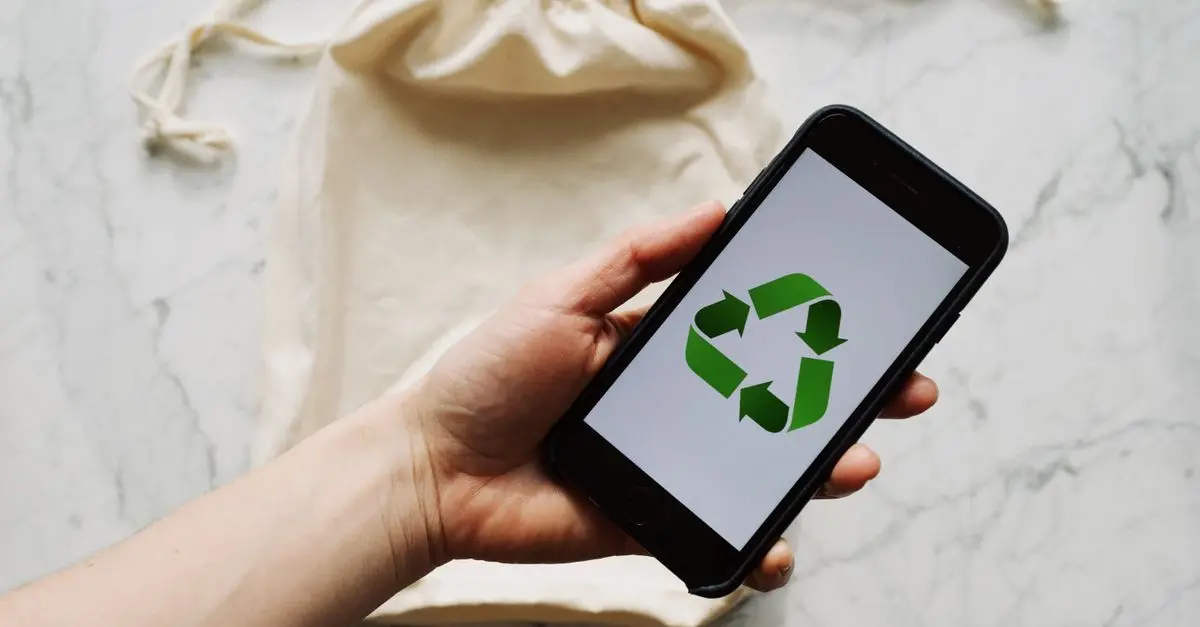 Top 5 Sustainable Tech Gadgets to Consider